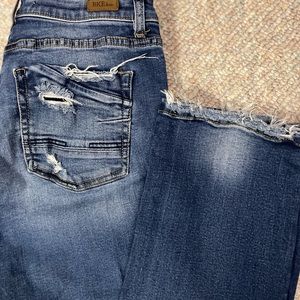 BKE Gabby size 27. Curvy fit. High rise. Straight leg. 27x31-1-2.